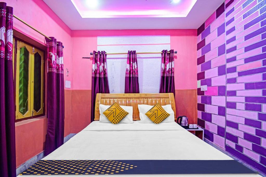 Spot On 81220 New Asha Hotel ปูรี ภายนอก รูปภาพ