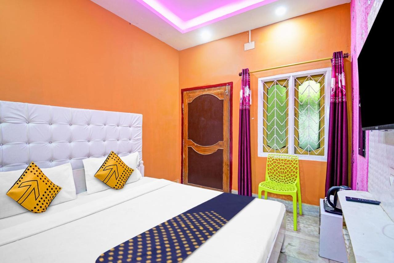 Spot On 81220 New Asha Hotel ปูรี ภายนอก รูปภาพ